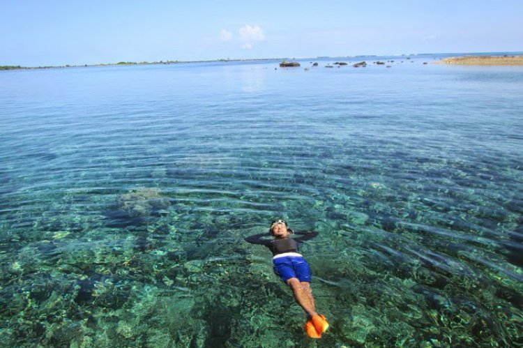 Rasakan Sensasi Mengapung Seperti Laut Mati Yordania Di Pulau Nias Nusantaramaritimenews 